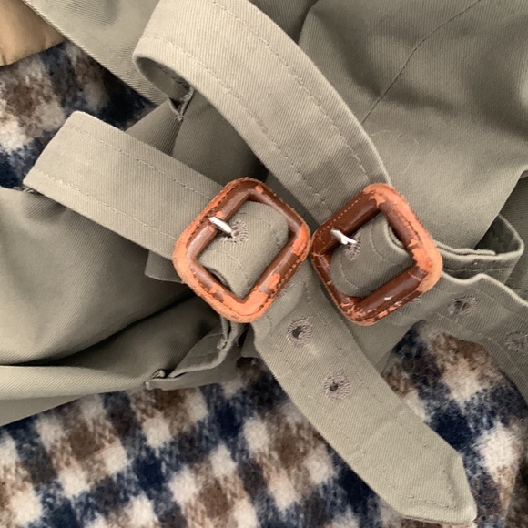 Trench coat - Picture 10 of 10